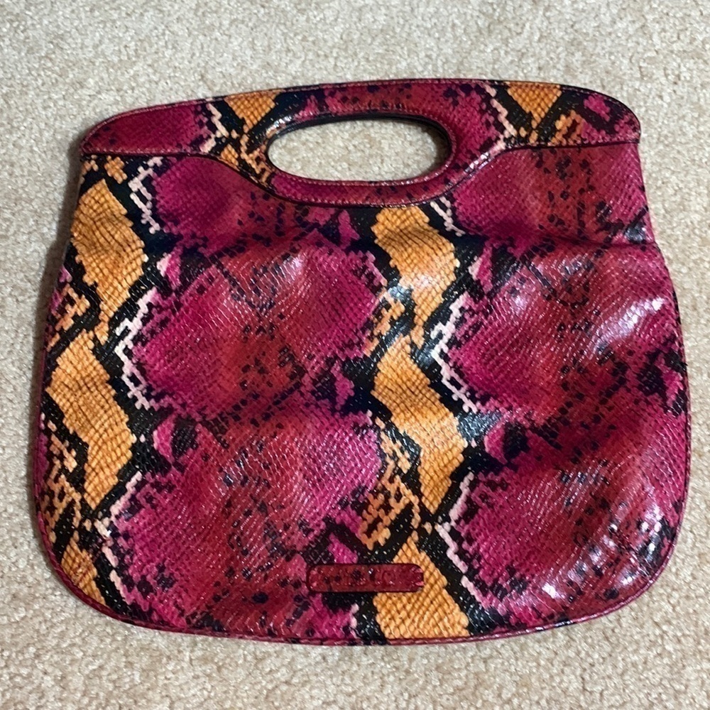 GORGEOUS Nine & Co. Faux Snakeskin Clutch NWOT - Picture 2 of 10
